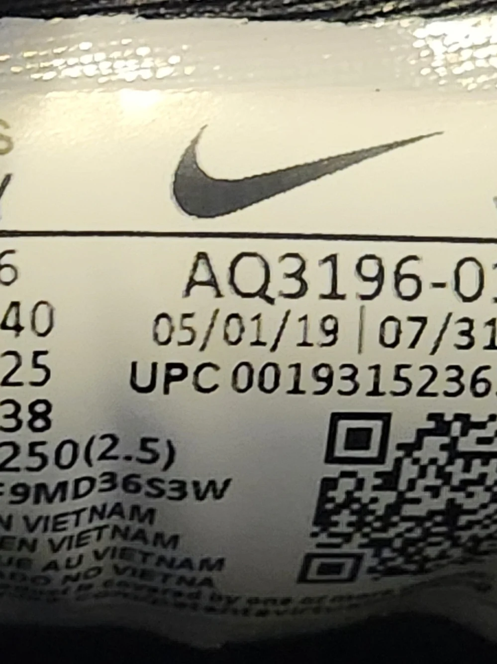 Nike Gradient Blue to Coral Athletic Sneakers